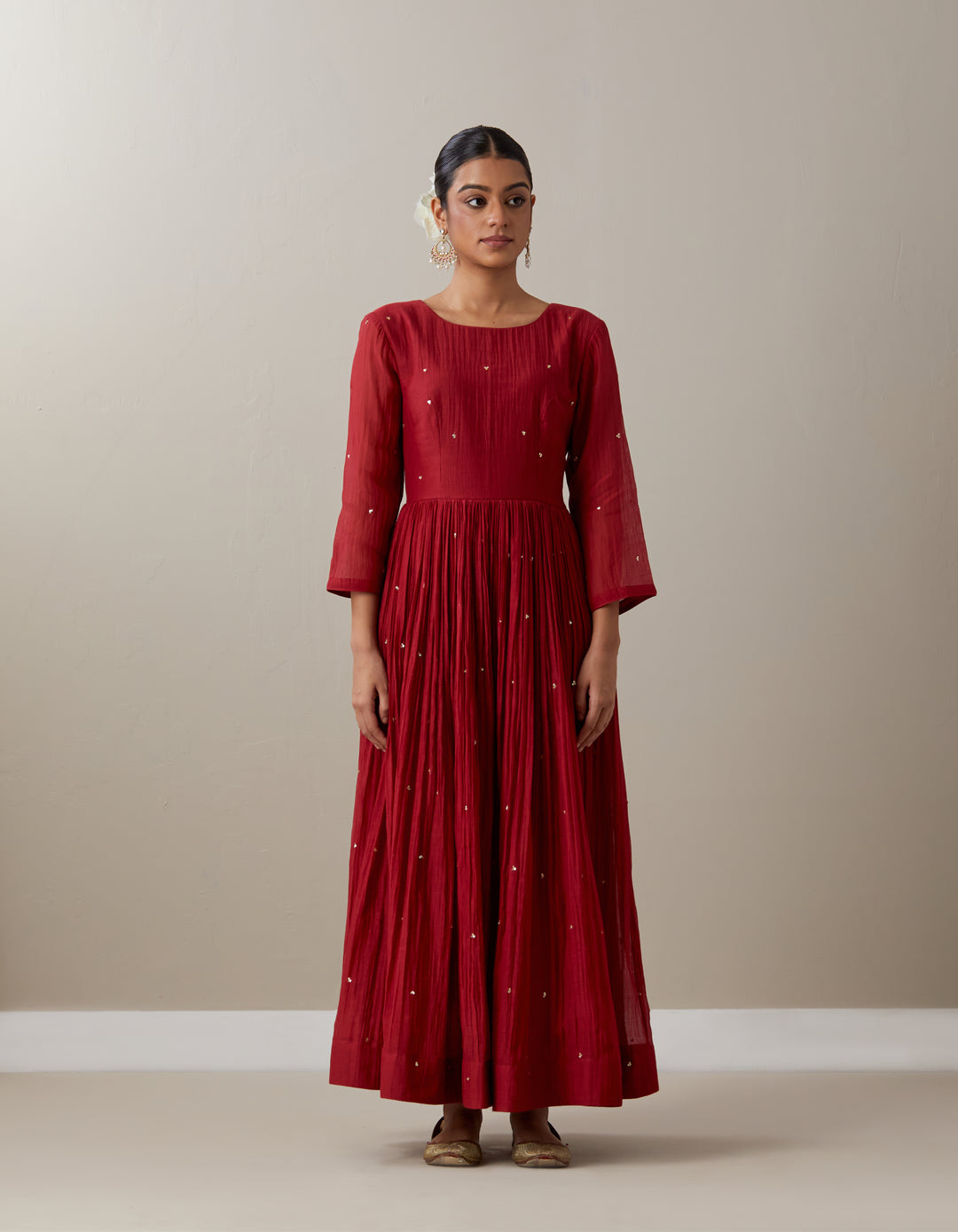 Red embroidered soft chanderi kurta with cotton pants and soft chanderi dupatta- Set of 3