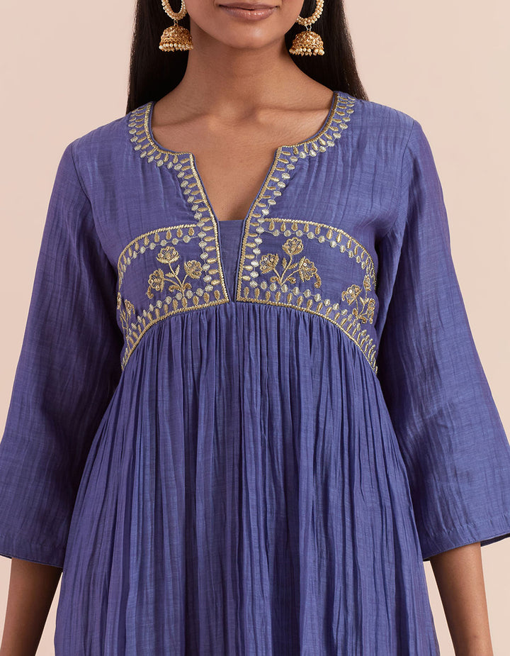 Blue embroidered soft chanderi kurta with pants and dupatta- Set of 3