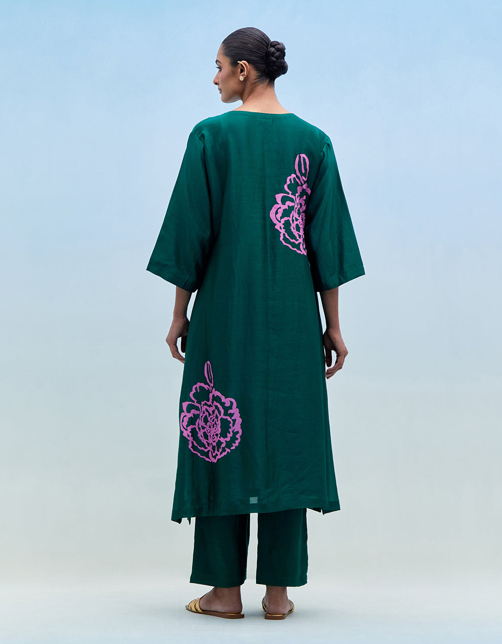 Green chanderi kurta with pants - Set of 2