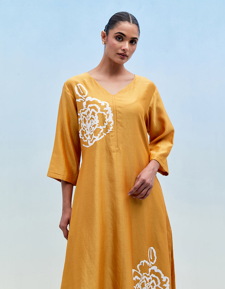 Mustard chanderi kurta with pants - Set of 2