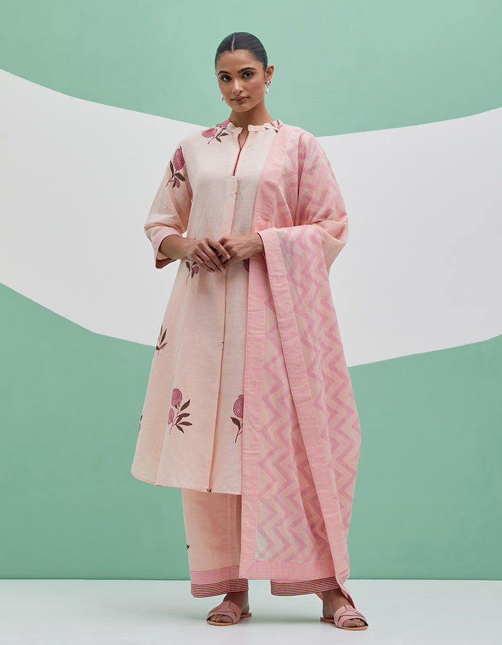 Peach Linen kurta with pants and dupatta- Set of 3