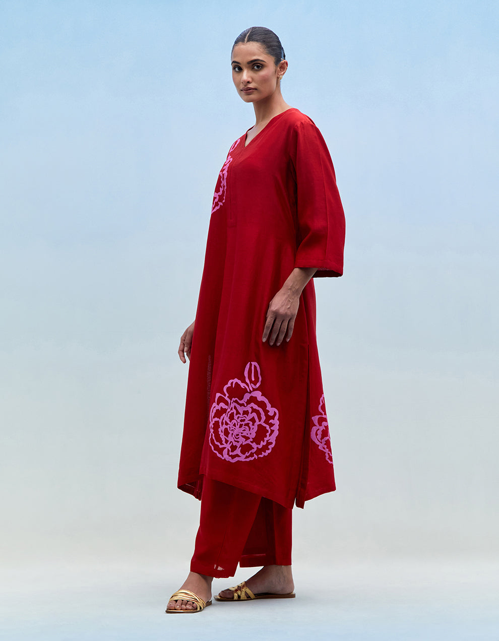 Red chanderi kurta with pants - Set of 2