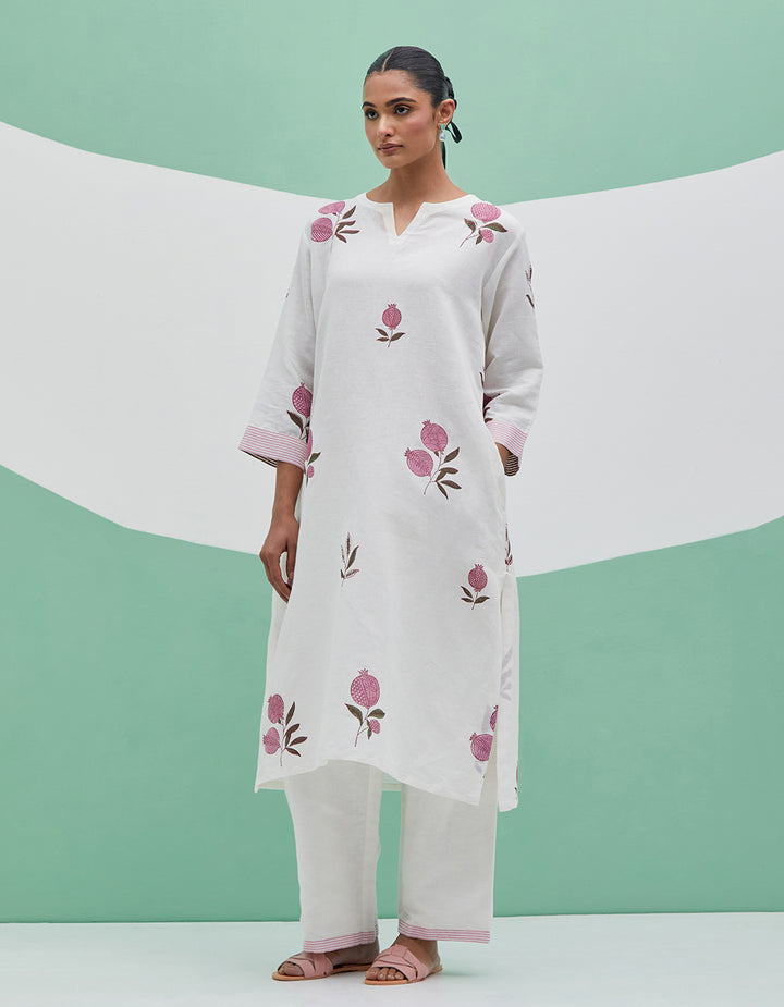 White-Pink linen kurta with pant and dupatta - Set 3