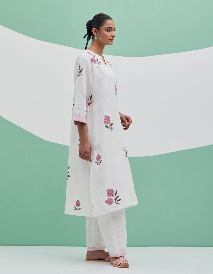 White-Pink linen kurta with pant and dupatta - Set 3