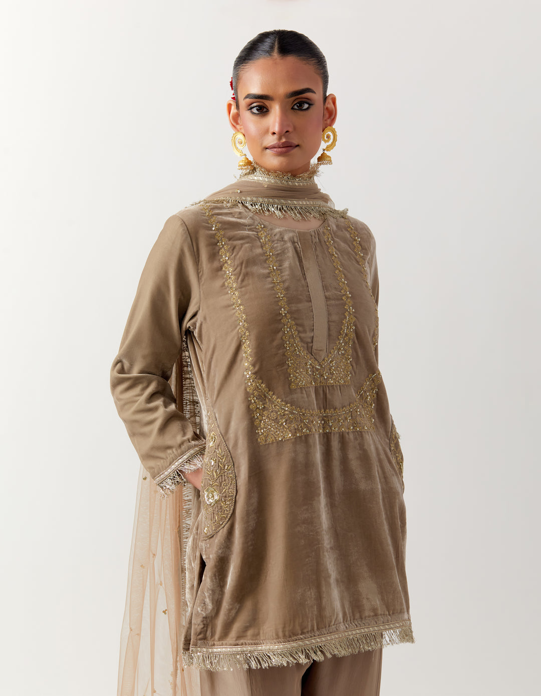 Beige silk velvet kurta