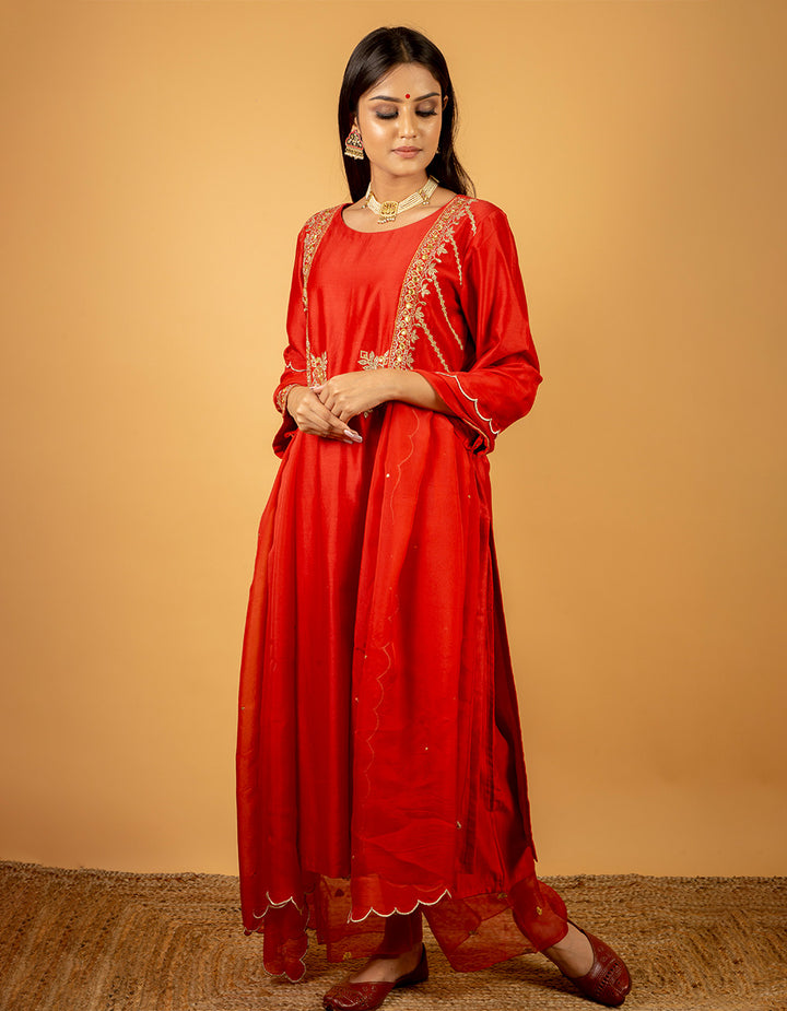 Red chanderi silk kurta with silk pants - Set of 2