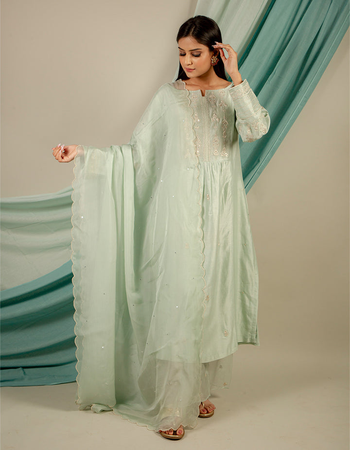 Pastel green embroidery scalloped organza dupatta