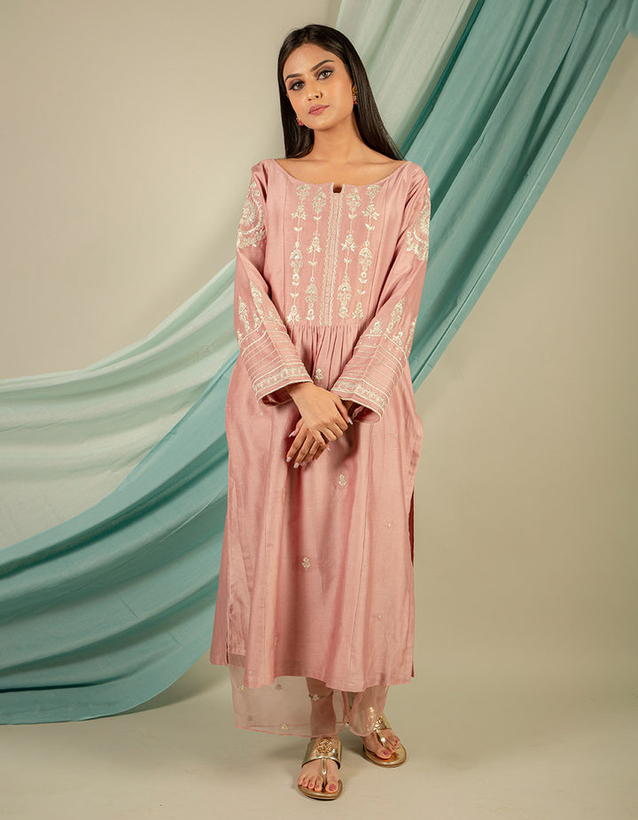 Old rose embroidery chanderi silk kurta