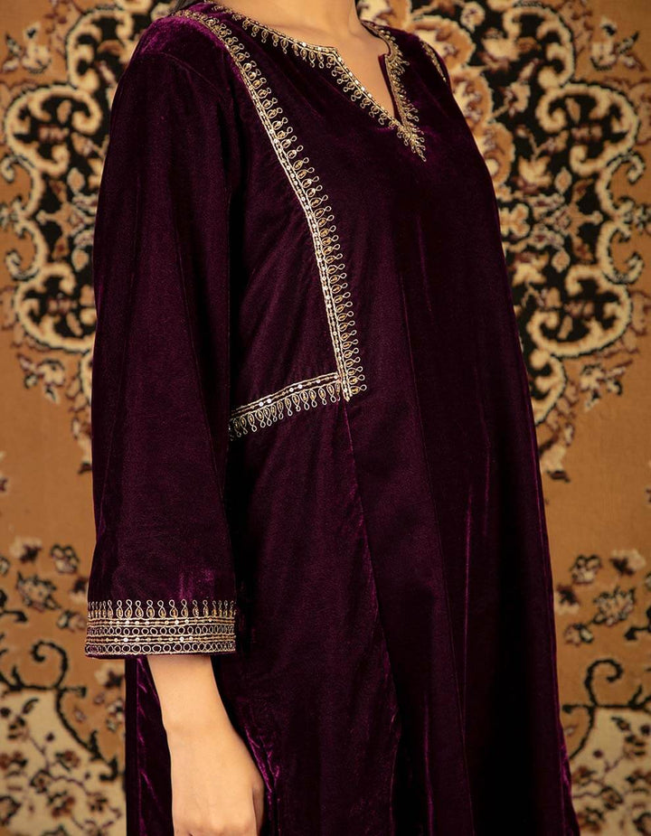 Purple silk velvet kurta with pants - Set of 2