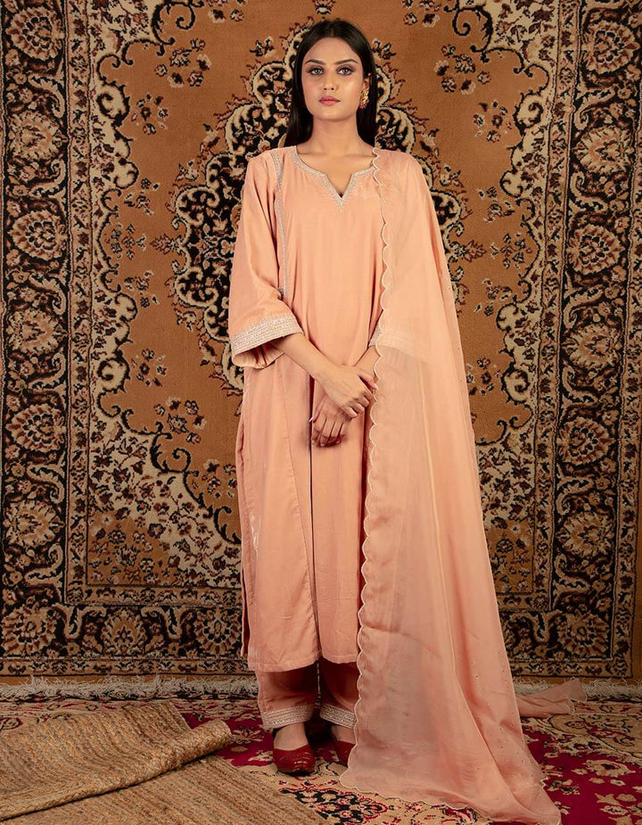 Peach scalloped tissue organza dupatta