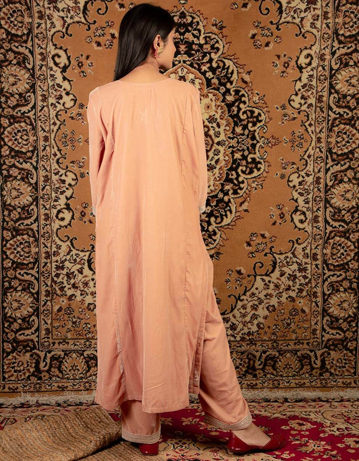 Peach silk velvet kurta with pants and tissue organza dupatta- Set of 3