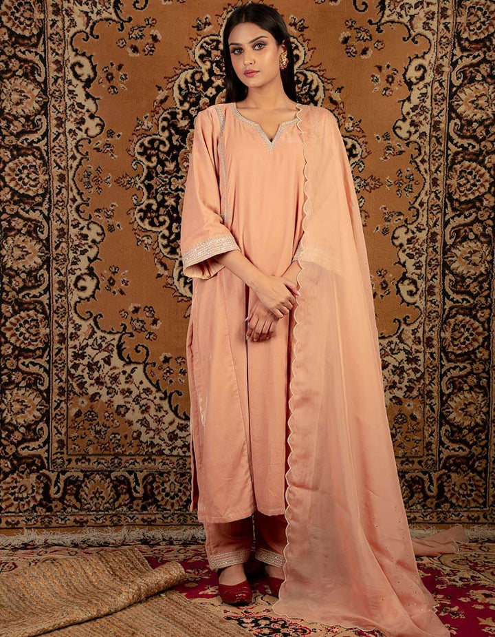 Peach scalloped tissue organza dupatta