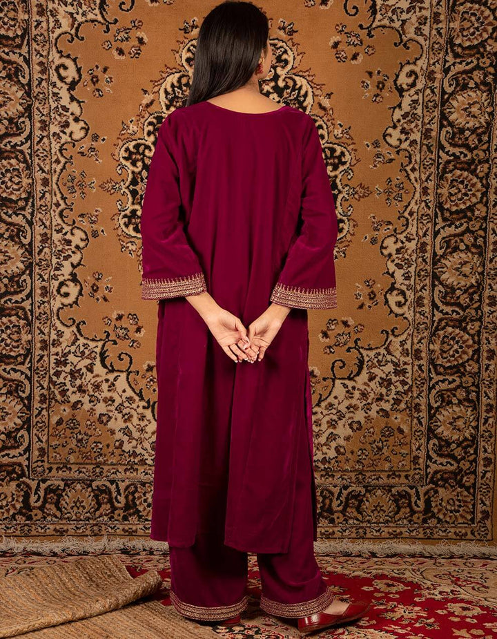 Magenta silk velvet kurta with pants - Set of 2