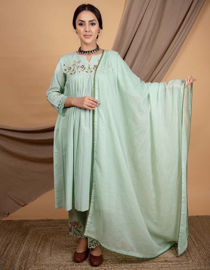 Green hand embroidered kurta with pants and dupatta- Set of 3