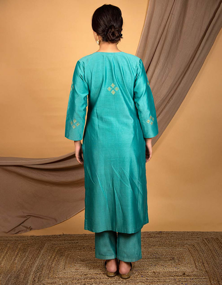 Teal blue embroidered chanderi silk kurta with pants and dupatta- Set of 3