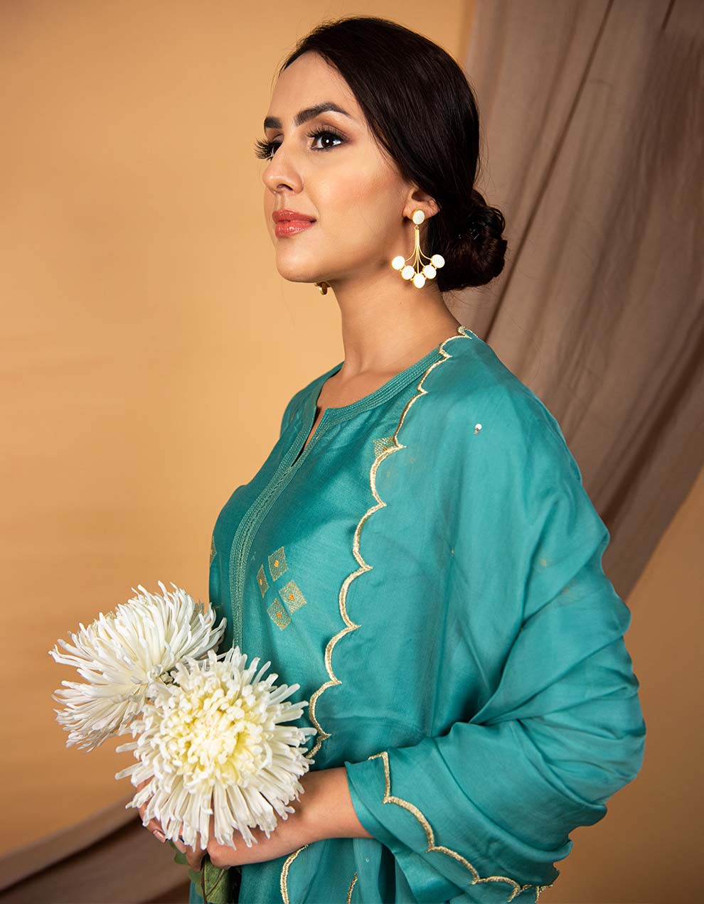 Teal blue dupatta