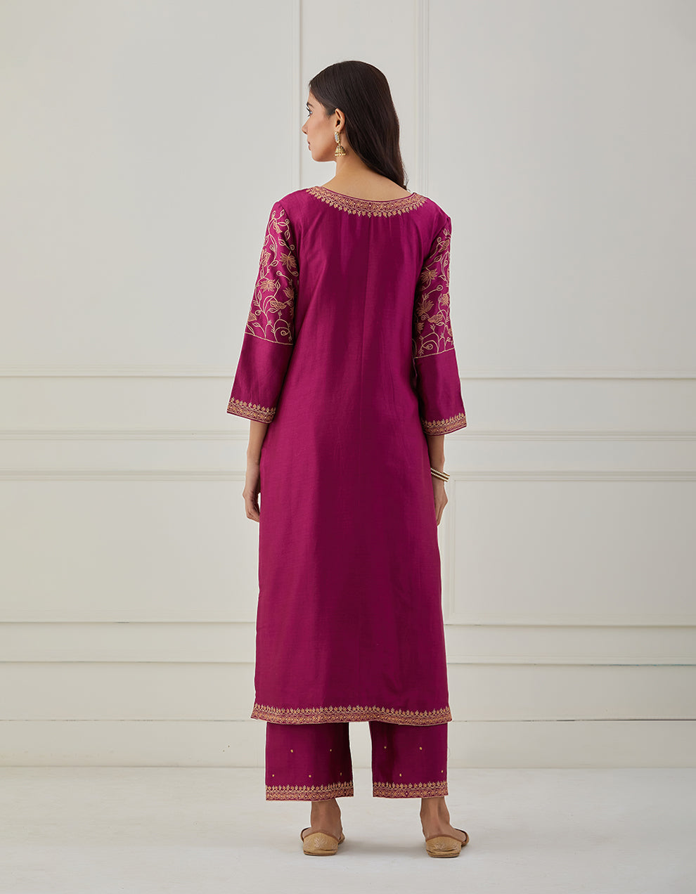 Magenta embroidered chanderi silk kurta with pants - Set of 2