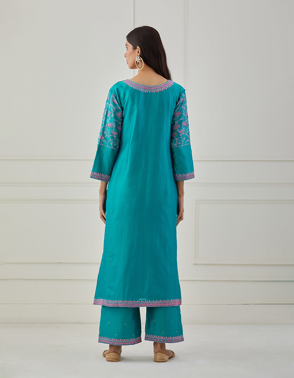 Turquoise embroidered chanderi silk kurta with pants - Set of 2