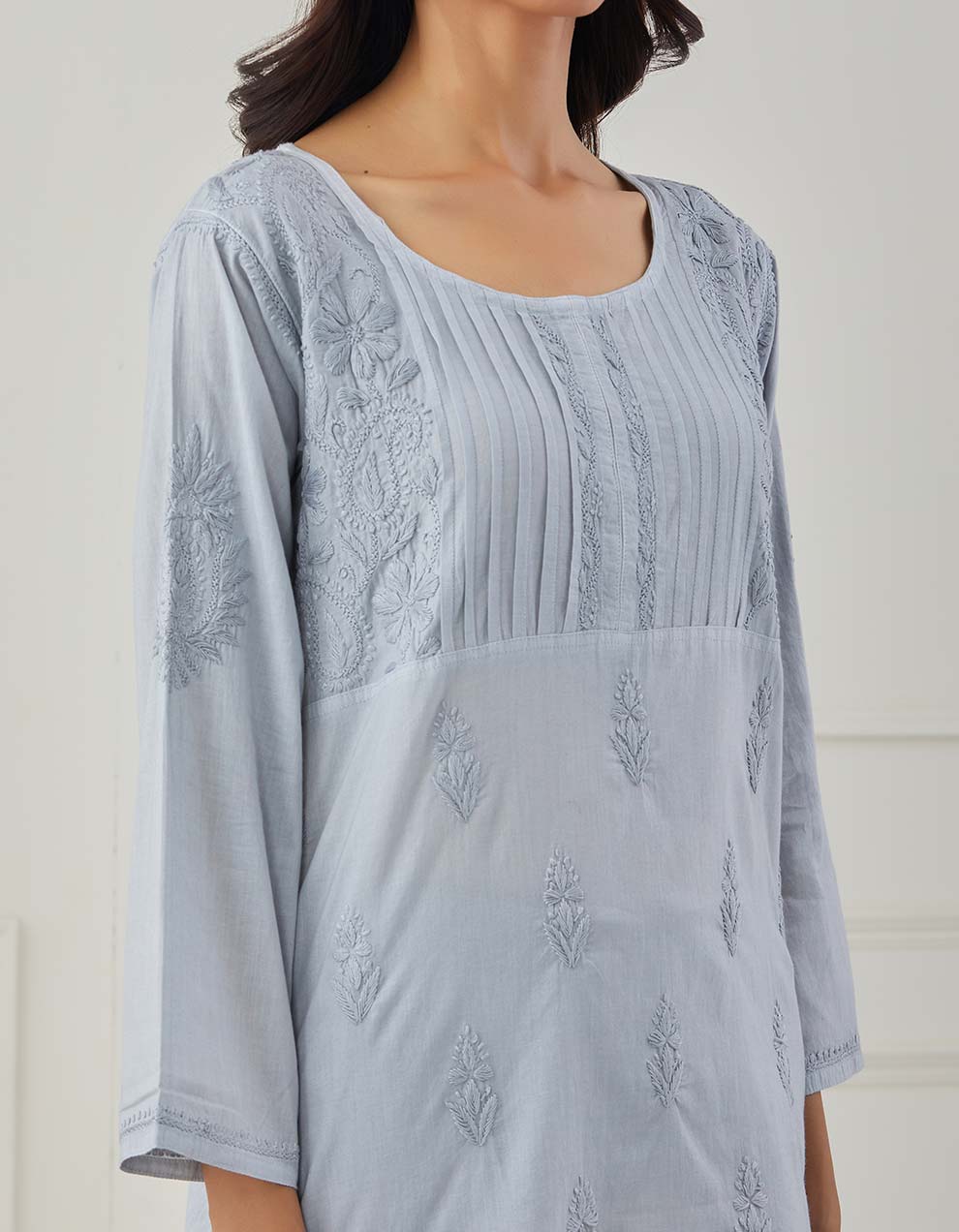 Grey chikankari cotton kurta with pants