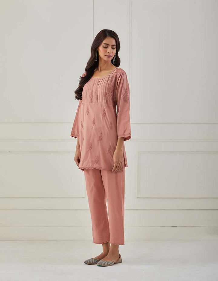 Old rose chikankari cotton kurta with pants