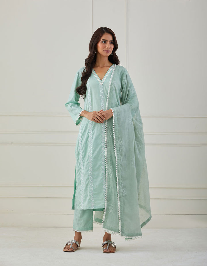 Green embroidery kurta with pants and dupatta - Set of 3