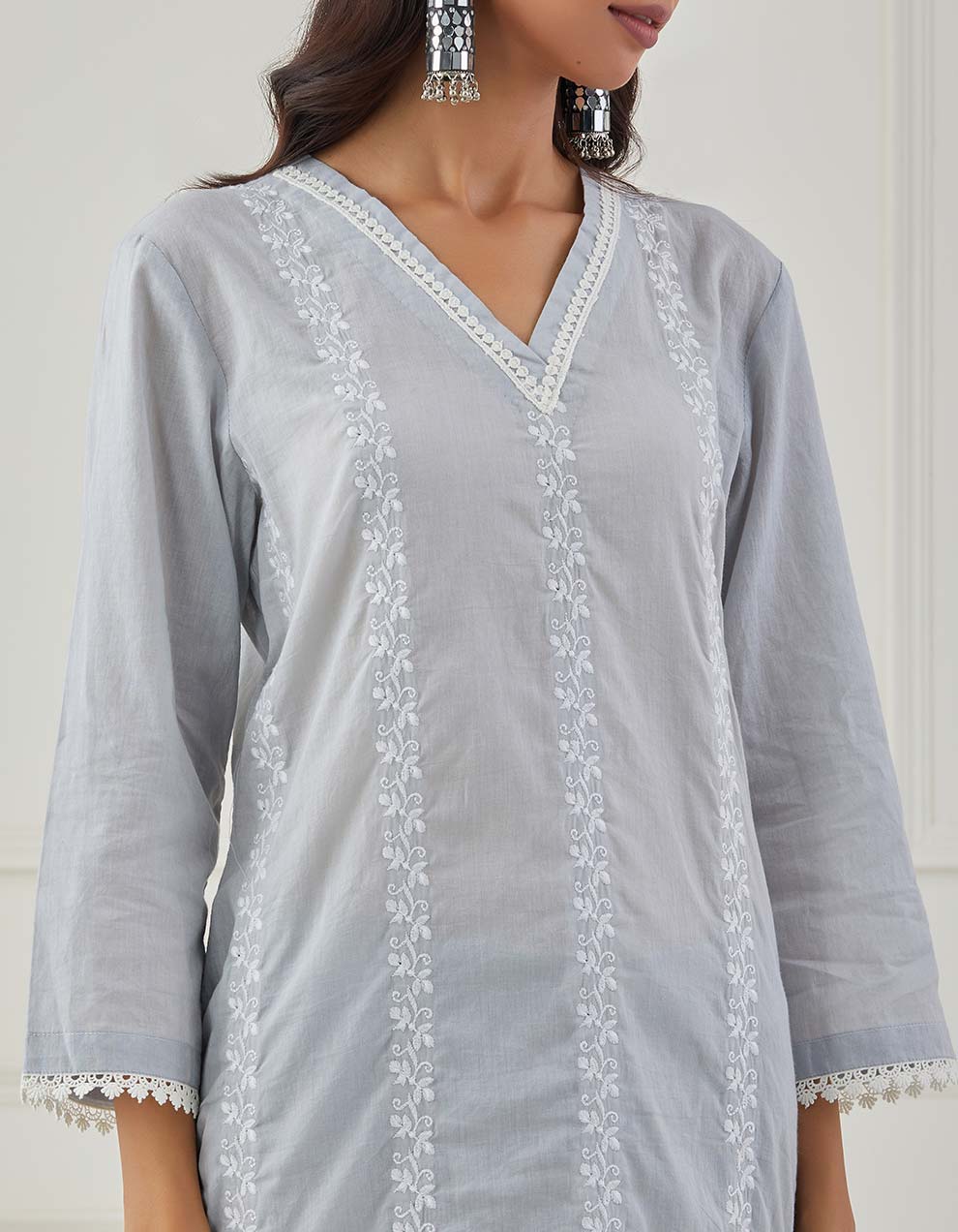 Grey embroidery kurta with pants and dupatta - Set of 2