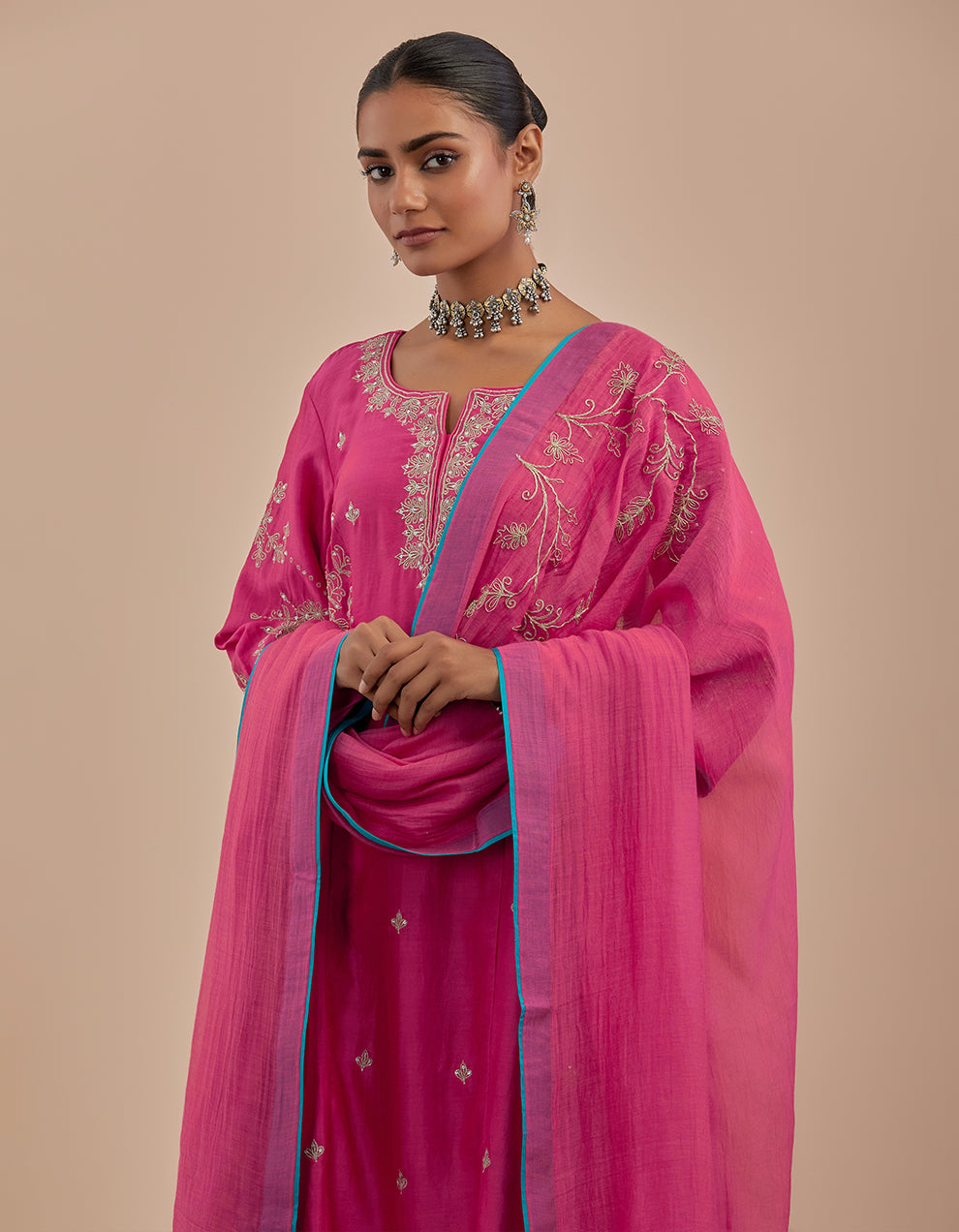 Pink embroidered chanderi silk kurta with pants and dupatta - Set of 3