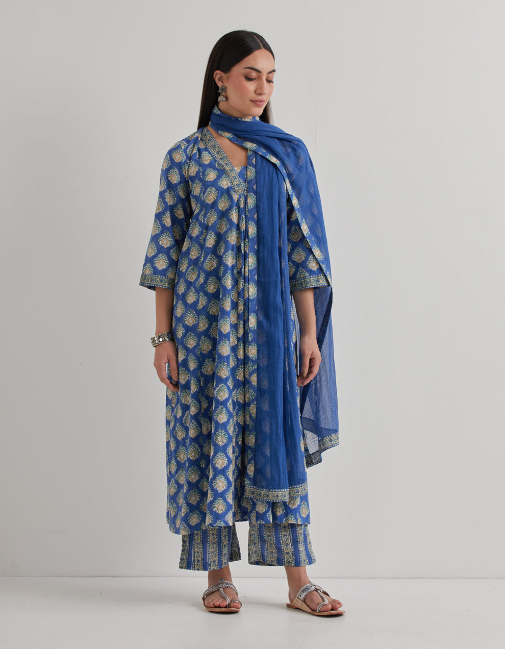 Blue cotton printed gathered kurta with pants and dupatta - Set of 3