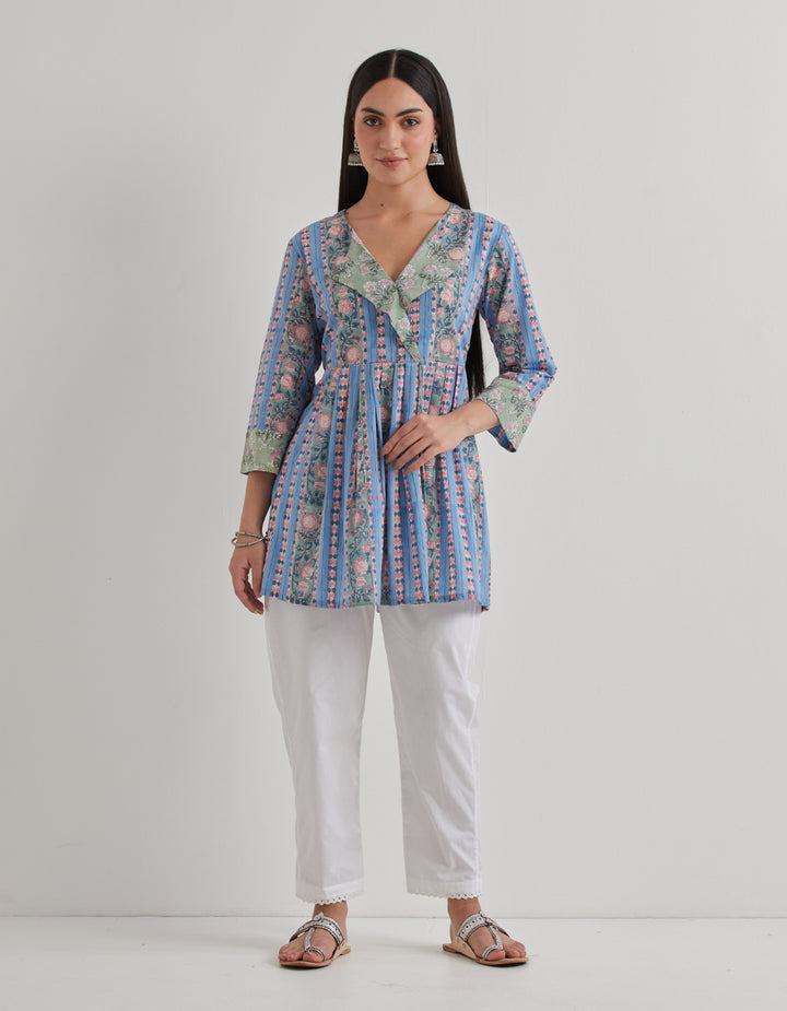 Blue cotton printed kurta with pants - Set of 2