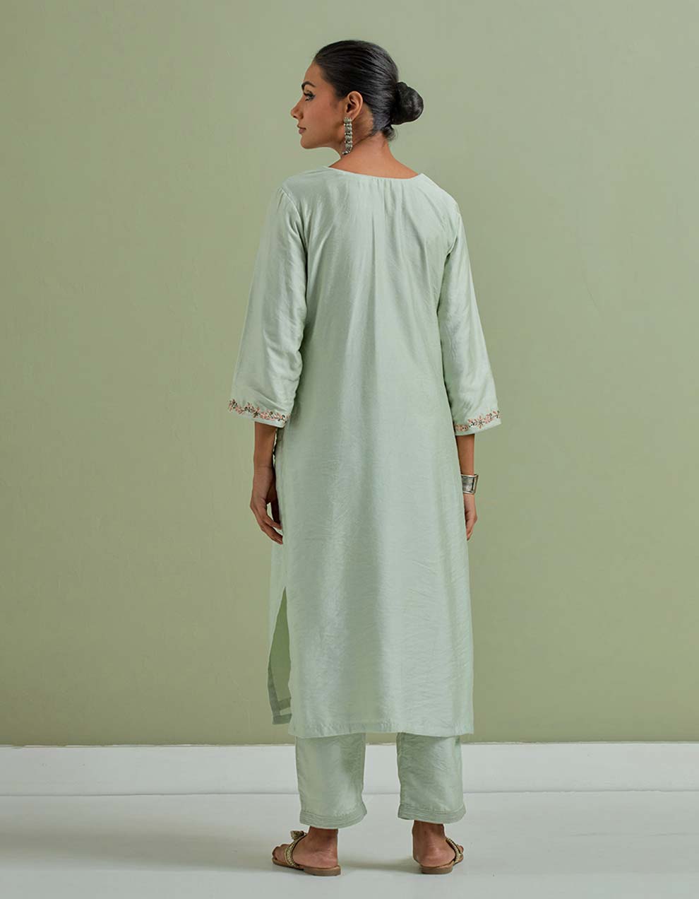 Green Embroidered Chanderi Silk Kurta