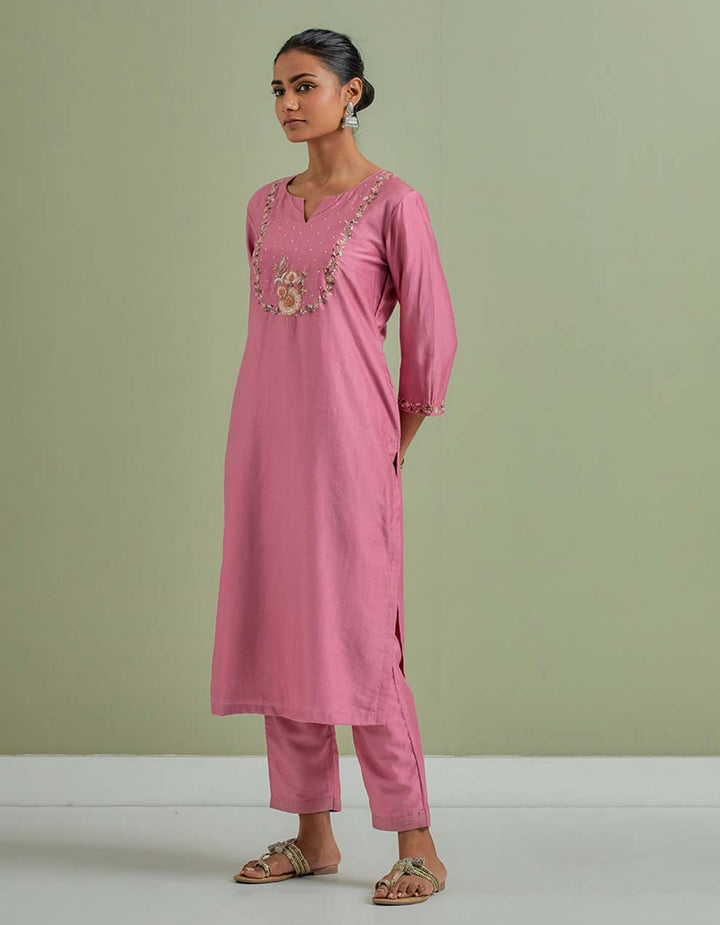 Pink Embroidered Chanderi Silk Kurta with Pants and Cotton Dupatta- Set of 3