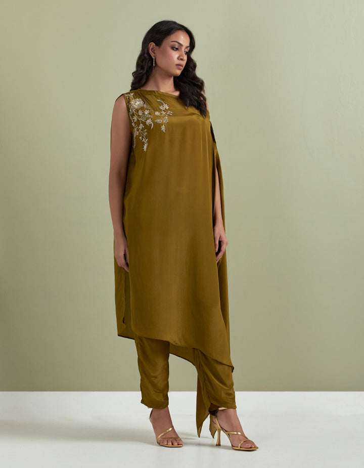 Brown embroidered crepe kurta