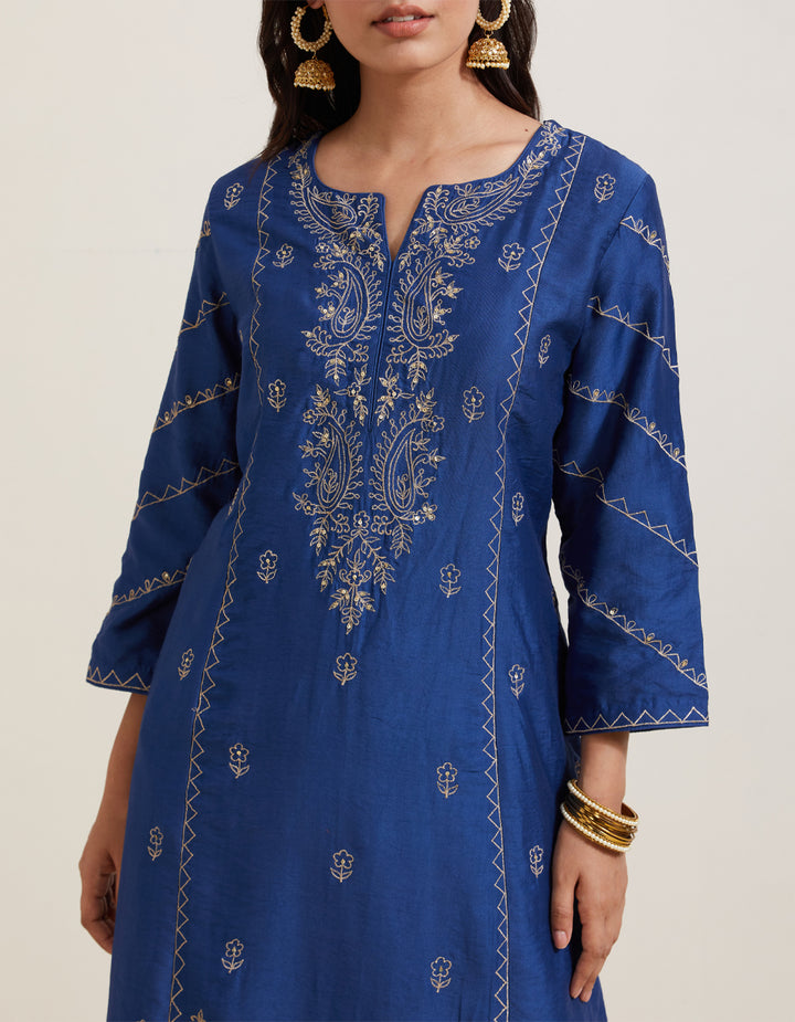 Blue embroidered chanderi silk kurta