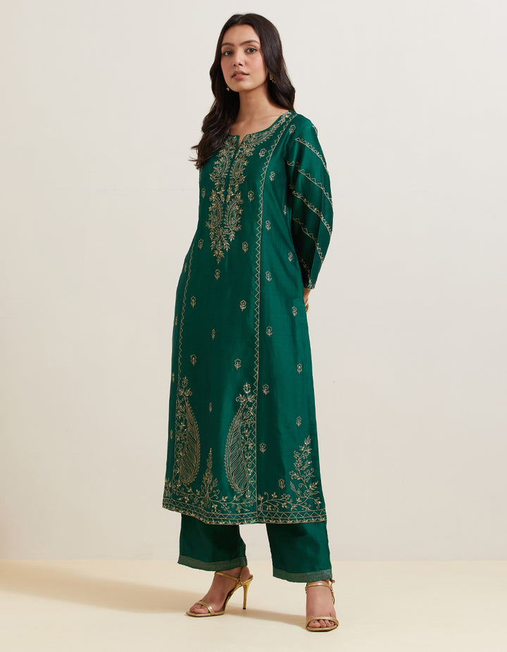 Green embroidered chanderi silk kurta with pants and shimmer organza dupatta- Set of 3