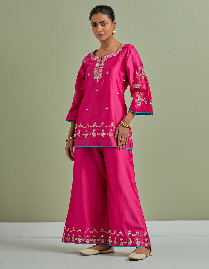 Pink embroidered chanderi silk kurta with palazzo and dupatta- Set of 3