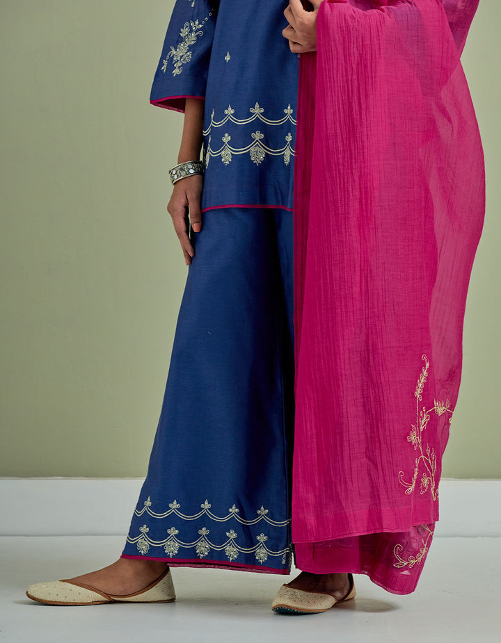 Blue embroidered chanderi silk kurta