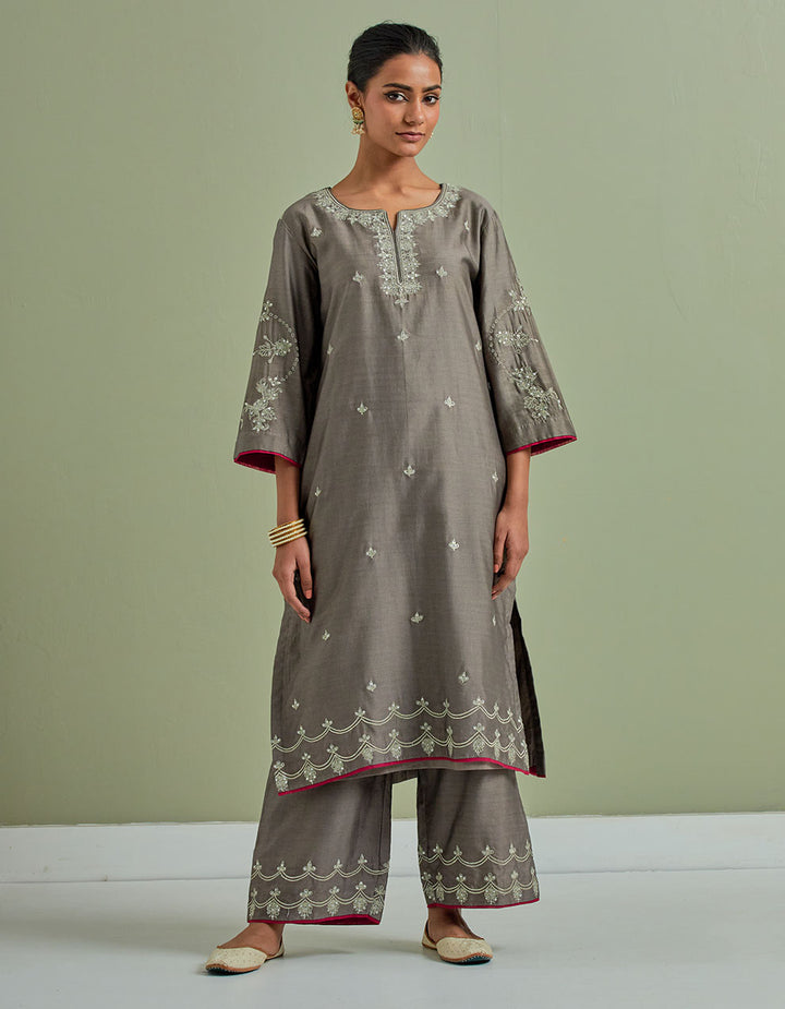 Grey embroidered chanderi silk kurta with palazzo and dupatta- Set of 3