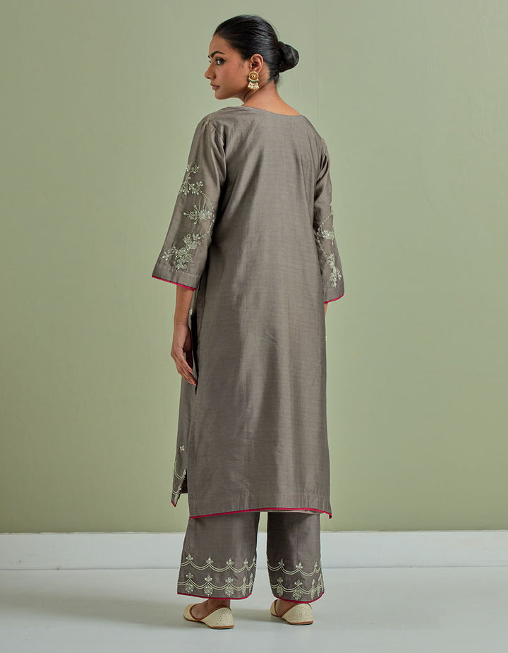 Grey embroidered chanderi silk kurta