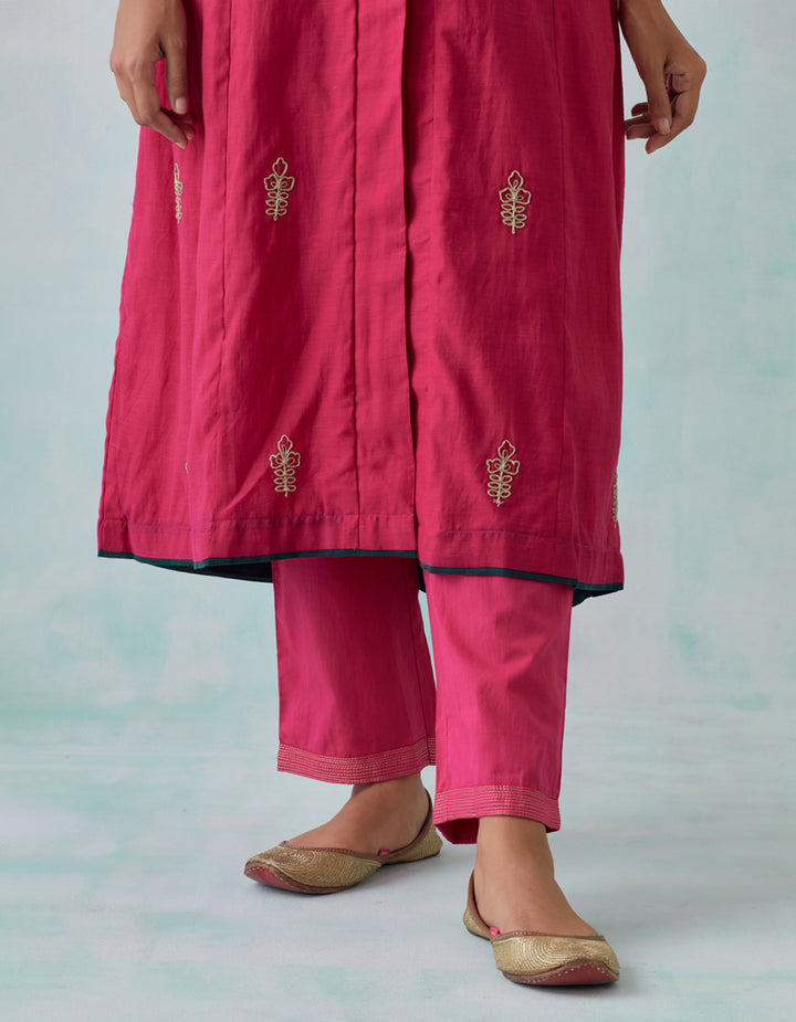 Magenta embroidered chanderi  kurta with cotton pants and chanderi dupatta- Set of 3