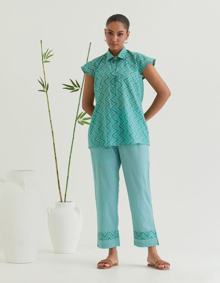 Green cotton top with pants - Set of 2