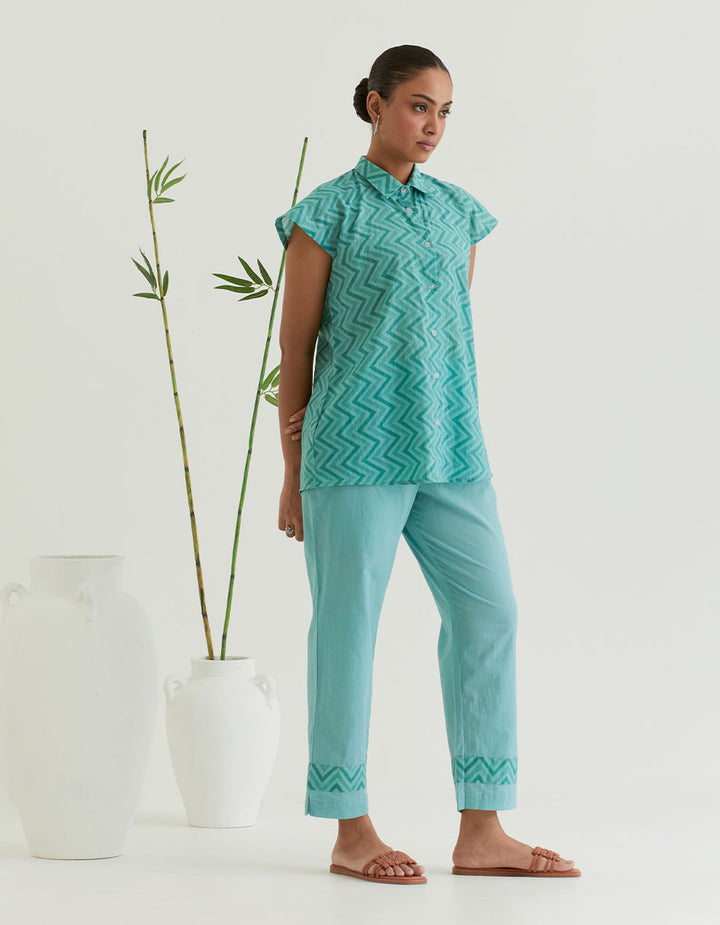 Green cotton top with pants - Set of 2