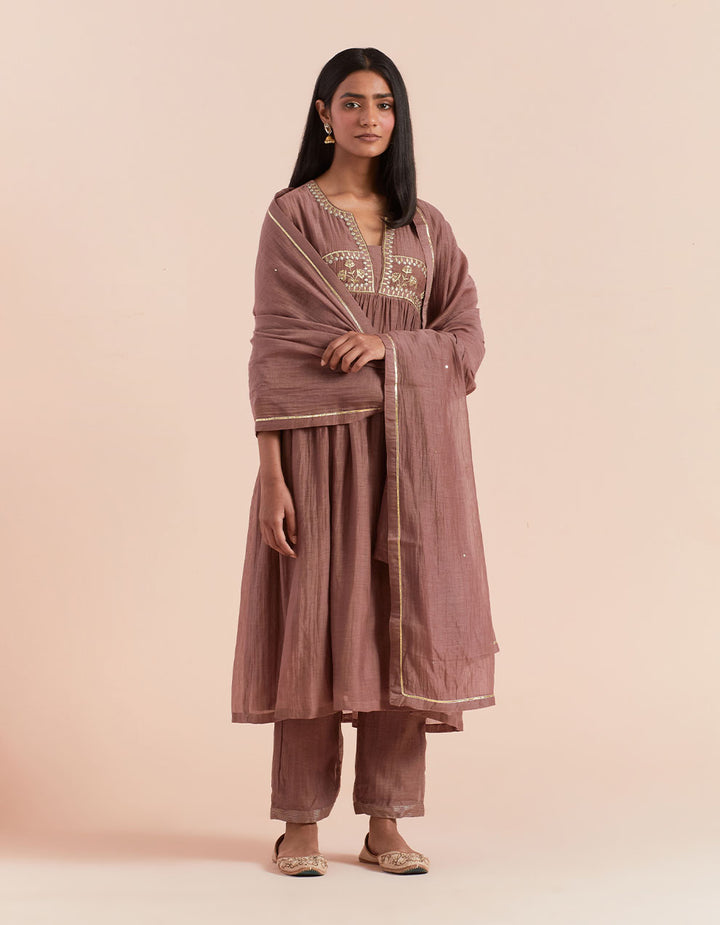 Brown embroidered soft chanderi kurta with pants and dupatta- Set of 3