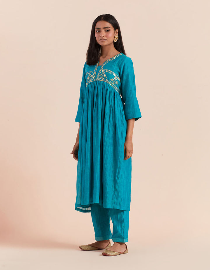 Turqoise embroidered soft chanderi kurta