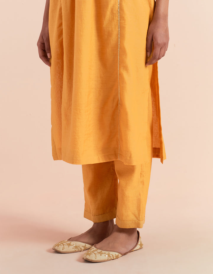 Mustard embroidered chanderi silk kurta with pants - Set of 2