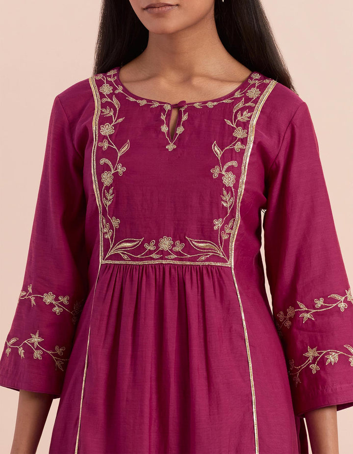 Pink embroidered chanderi silk kurta