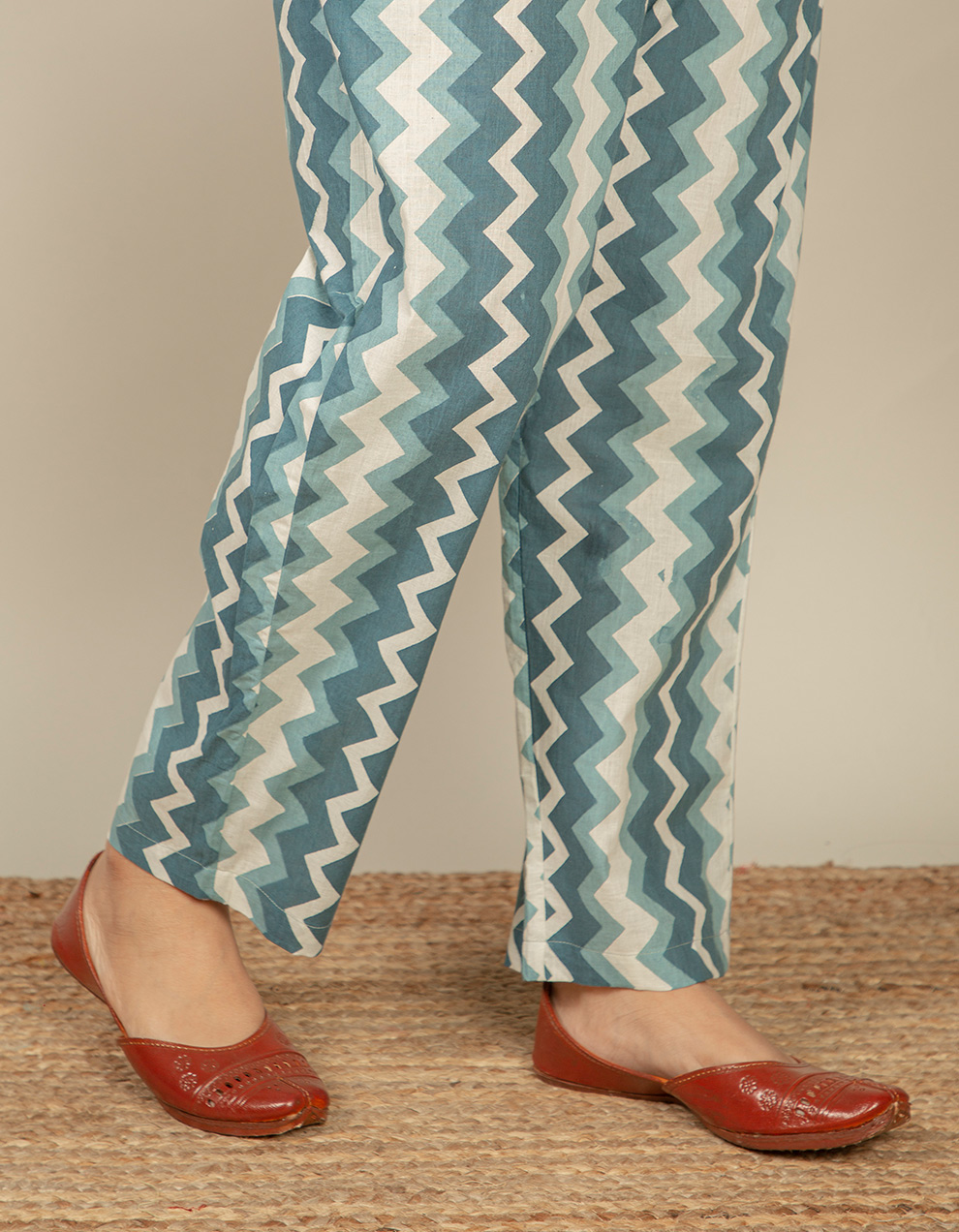 Best-grey-printed-fabric-cotton-pants-designers-in-India-1