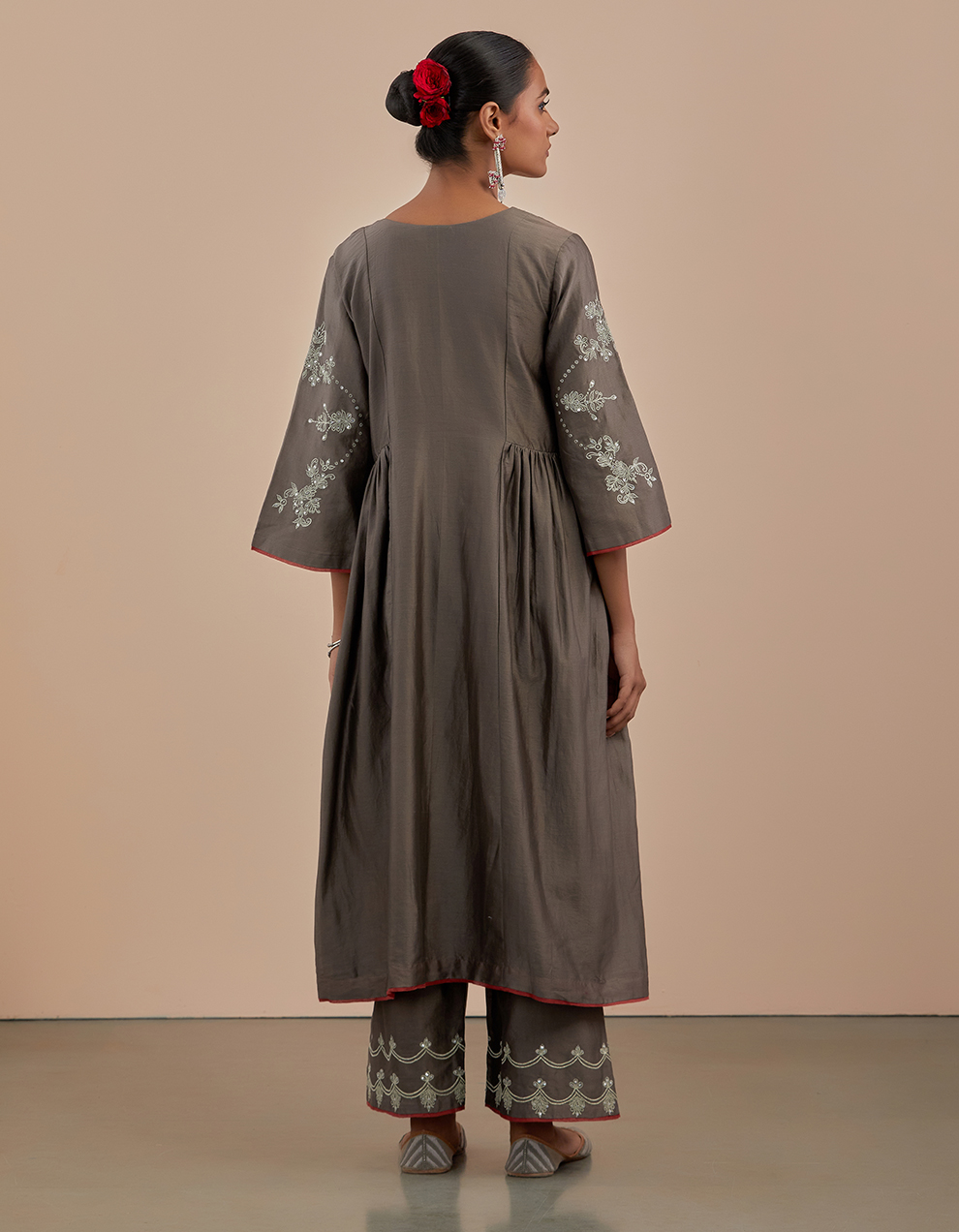 grey-embroidered-chanderi-silk-kurta-with-pants-1