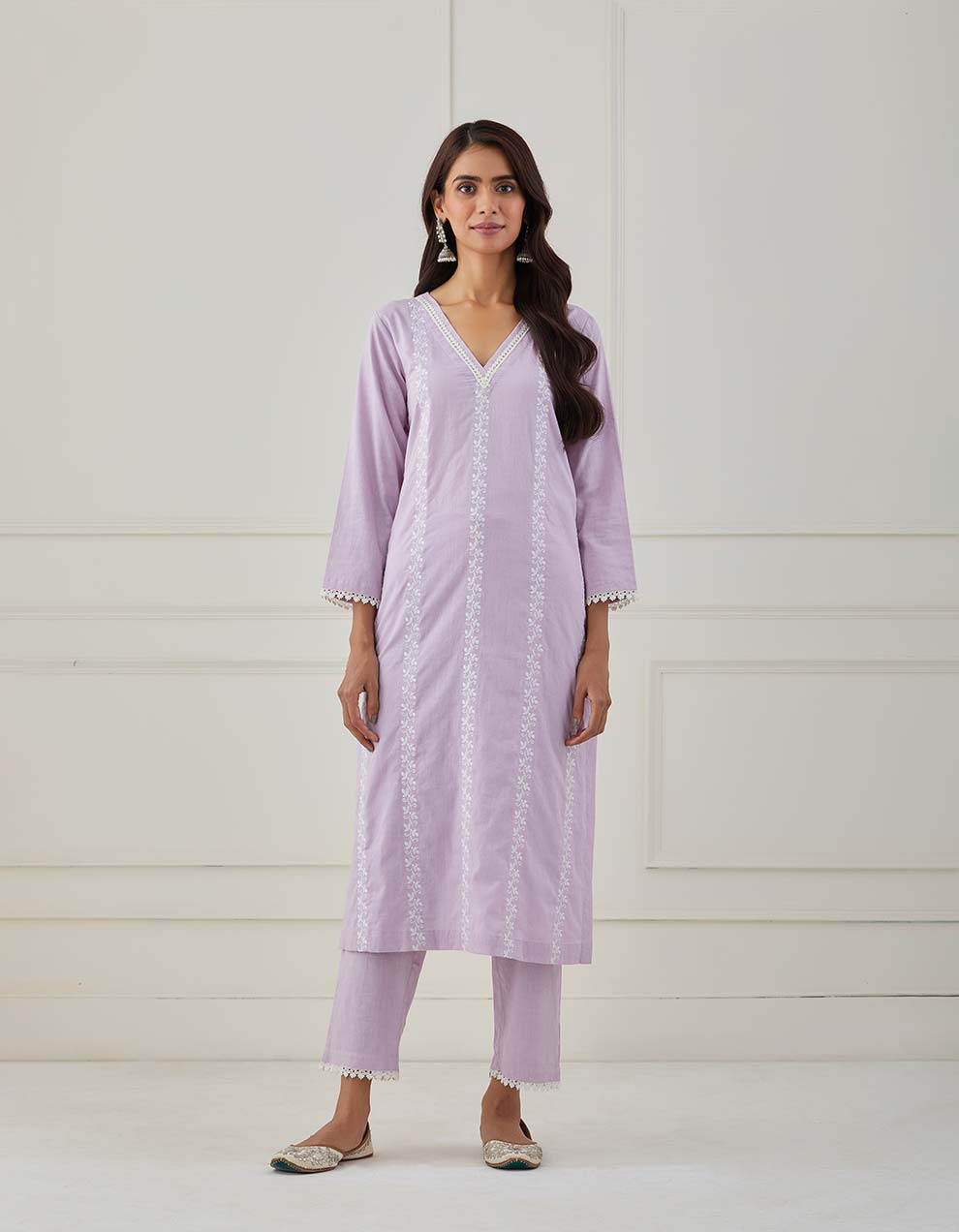 Buy-the-best-Purple-embroidery-kurta-dress-for-women-in-India